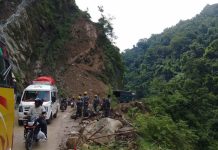 बाढीपहिरोबाट सडकखण्ड प्रभावित