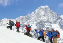 नेपालसहित ६९ देशका ६९२ आरोहीले लिए अनुमति